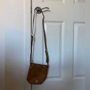 Tory Burch small bucket cross body bag